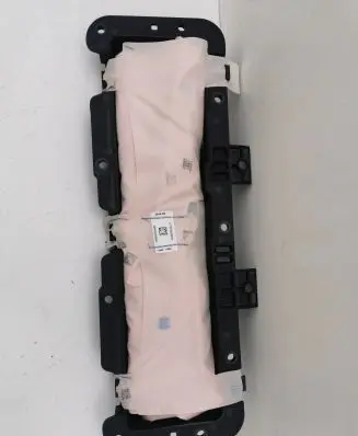 Mercedes-Benz GLE (W166 - C292) Knee airbag 1668600102