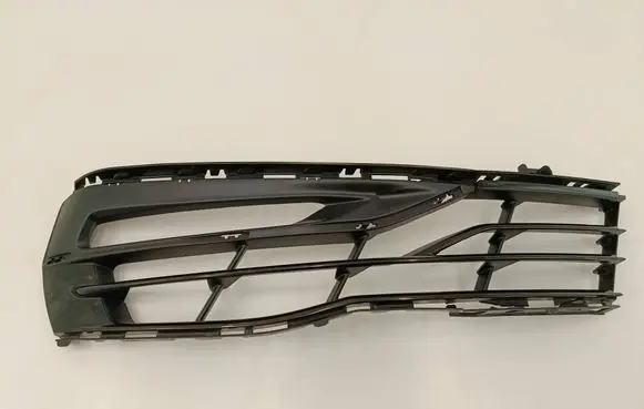 BMW 6 G32 Gran Turismo Front fog light trim/grill 7415592