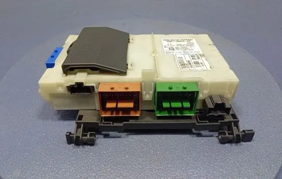 Ford Mondeo MK IV Comfort/convenience module 7G9T-14A073-DC