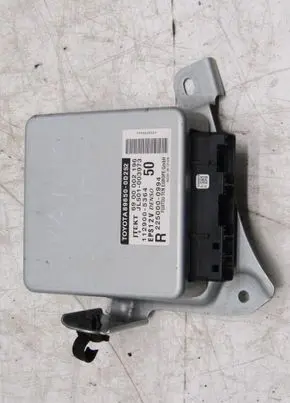 Toyota Yaris Power steering control unit/module 89650-0D252