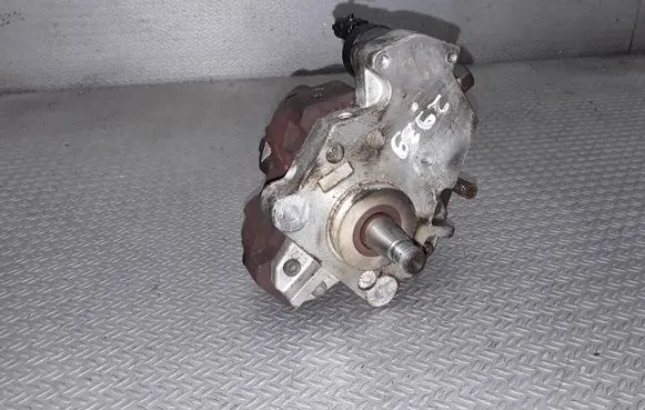 Renault Scenic II - Grand scenic II Fuel injection high pressure pump 0445010075 8200108225