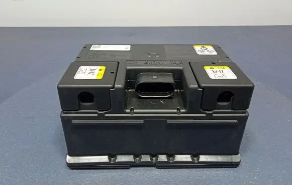 Porsche Cayenne (92A) Car battery 4M0915169E