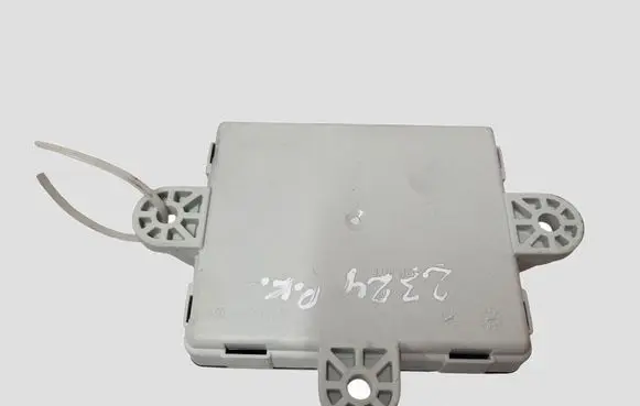 Volvo V40 Door control unit/module 31343044