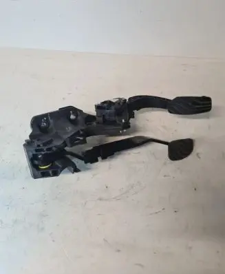 Renault Clio V Pedal assembly 180108467R