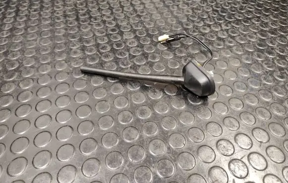 Peugeot 4008 Radio antenna 
