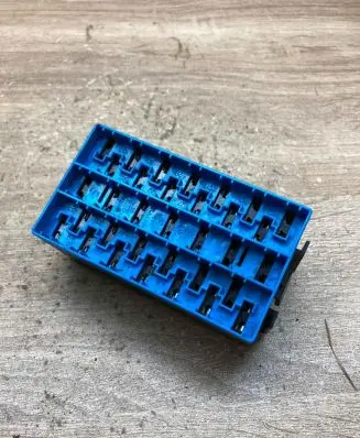 Renault Megane I Fuse module 1096033J