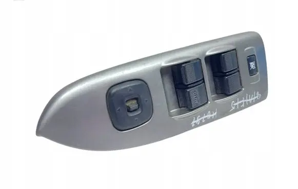 Mazda 626 Electric window control switch 66350A 1473D4 C8HD172