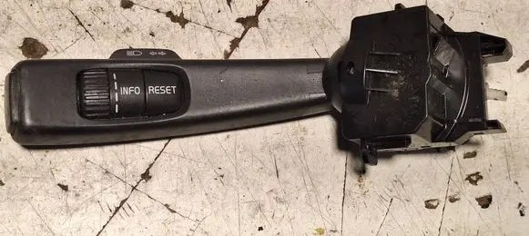 Volvo V50 Indicator stalk 17D770