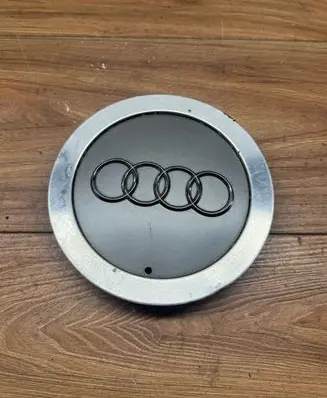 Audi A6 S6 C5 4B Original wheel cap 4B0601165J