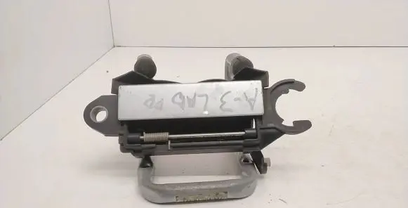 Audi A3 S3 8L Front door exterior handle 4A0837206D 8D0837208A