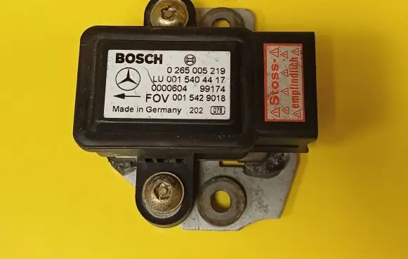 Mercedes-Benz A W168 ESP acceleration yaw rate sensor 0015404417 0265005219