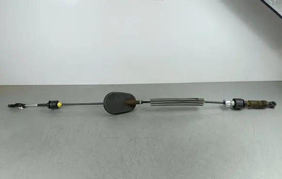 Renault Arkana Gear shift cable linkage
