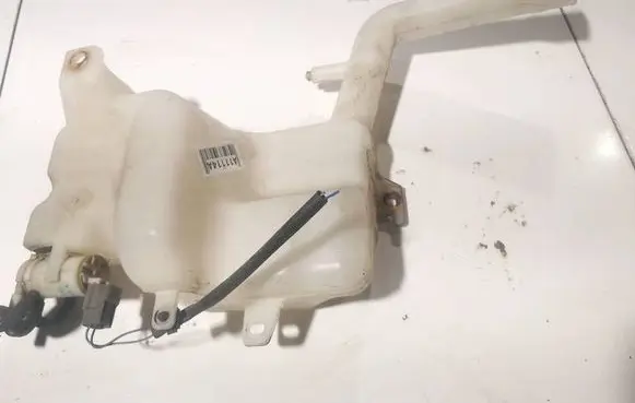 Mazda 2 Windshield washer fluid reservoir/tank 