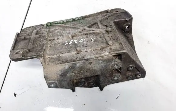 Nissan Primera Engine mounting bracket 11252BV000