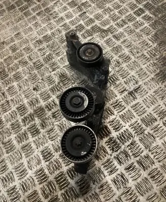 Mercedes-Benz A W169 Generator/alternator belt tensioner A6402021040 6402021040