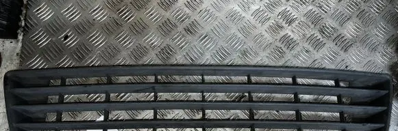 Volkswagen Golf Plus Front bumper lower grill 5m0853677