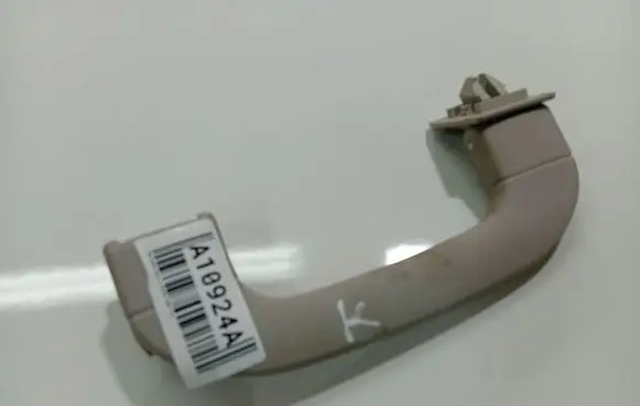 Mercedes-Benz A W169 Front interior roof grab handle A1698100151