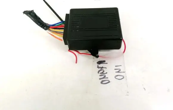 Volkswagen Golf III Alarm control unit/module 