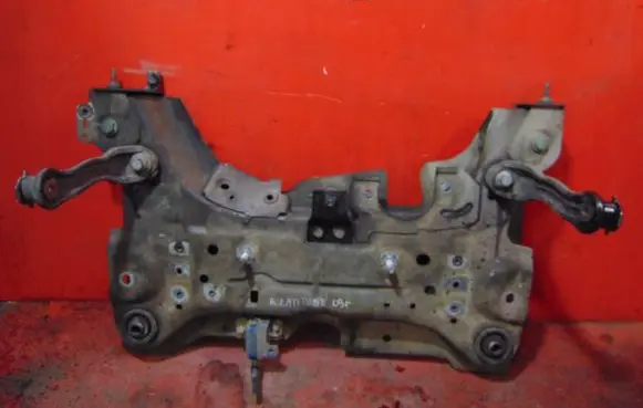 Renault Latitude (L70) Front subframe