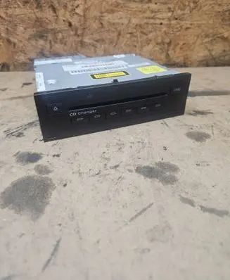 CD/DVD changer