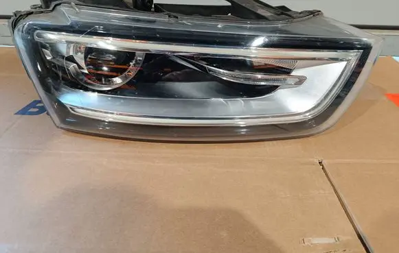 Audi Q3 8U Headlight/headlamp 8U0941044