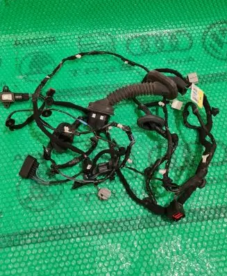 Ford Mustang VI Front door wiring loom FR3T14631