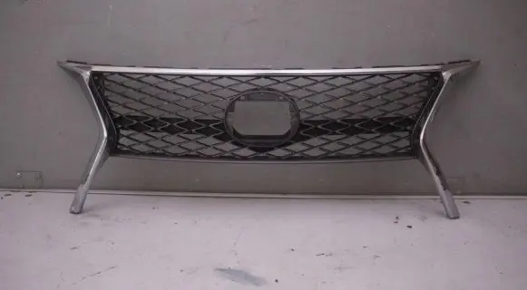 Lexus RX 450H Front bumper upper radiator grill Sebastianszef