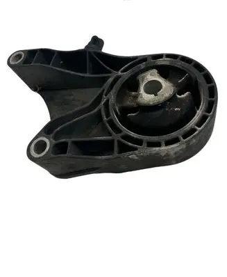 Opel Insignia A Engine mount bracket 13227767
