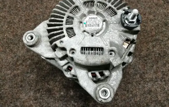 Nissan X-Trail T31 Generator/alternator 23100JG71A