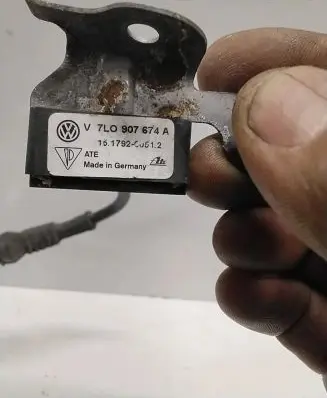 Volkswagen Touareg I ABS wheel speed sensor 7L0907674A