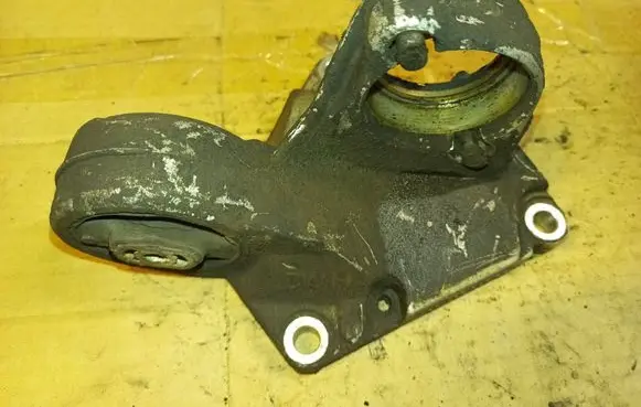 Peugeot 607 Driveshaft support bearing bracket 9641729680