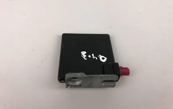 Audi Q4 e-tron Aerial antenna amplifier 3G9035534