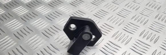 BMW 5 E39 Rear door lock loop/hook striker 8176350