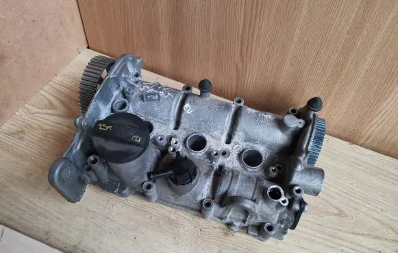 Seat Mii Rocker cam cover 04C103479