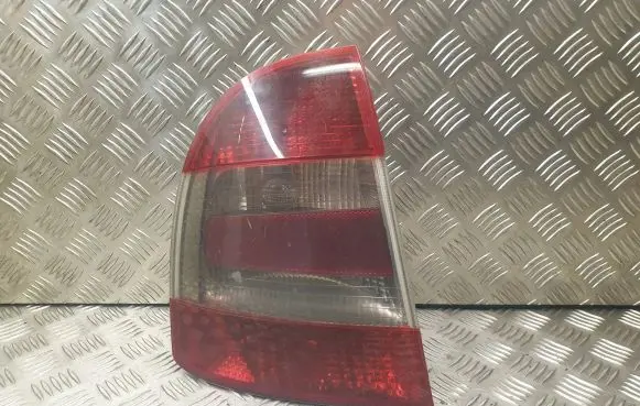 Skoda Superb B5 (3U) Rear/tail lights 3U5945095A