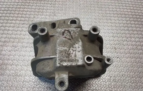 Volkswagen Caddy Engine mount bracket 1K0199262