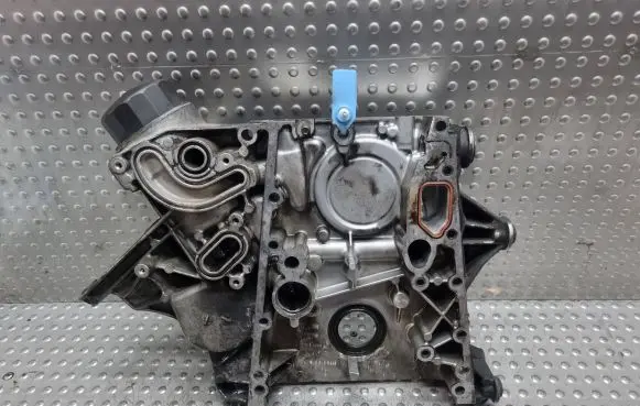 Mercedes-Benz Sprinter W906 Timing chain cover R6460151202