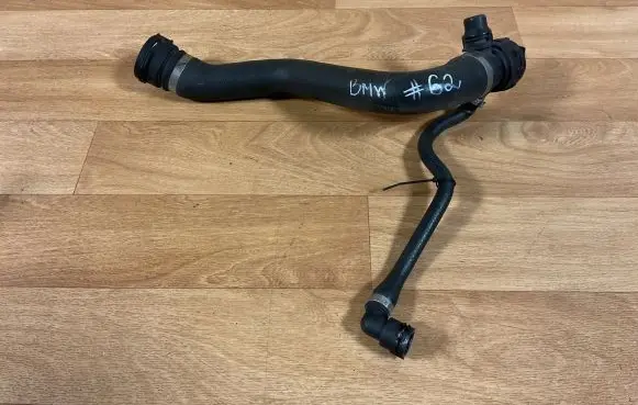 BMW 5 E60 E61 Engine coolant pipe/hose 7525641 732416