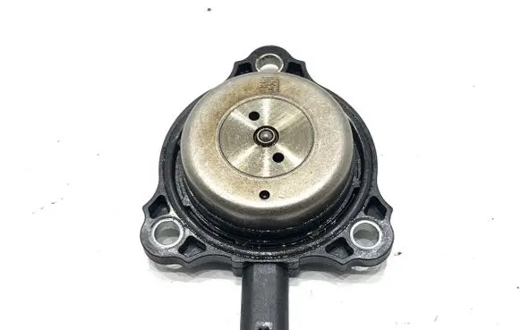 Mercedes-Benz A W176 Camshaft position sensor A2761560490