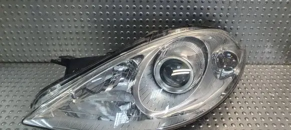 Mercedes-Benz A W169 Headlight/headlamp A1698200561