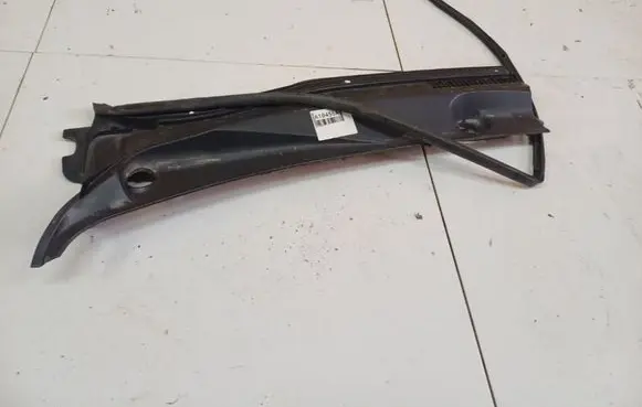 Wiper trim