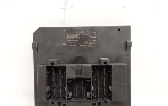 Volkswagen Tiguan Comfort/convenience module 5Q0937084CG A2C98112008