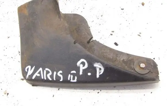 Toyota Yaris Front mudguard 1036