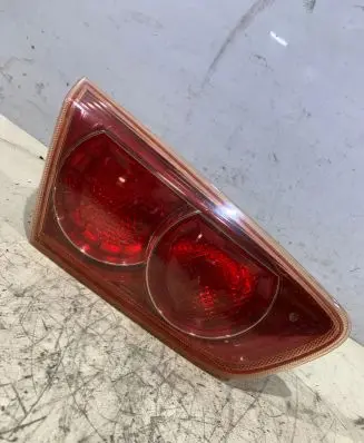 Mitsubishi Lancer VIII Rear/tail lights P5614