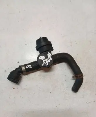 Volvo V70 Engine coolant pipe/hose 31338891