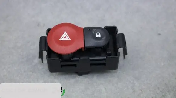 Renault Modus Hazard light switch 8200214896