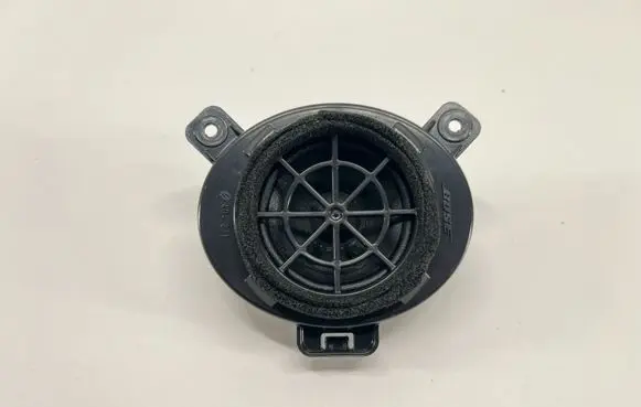 Audi Q7 4L Parcel shelf speaker 4L0035361