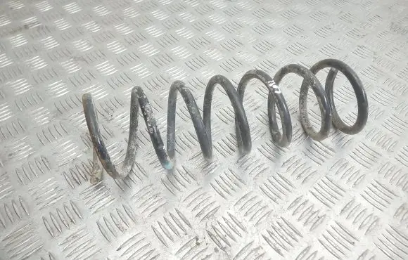 Mazda 3 I Rear coil spring