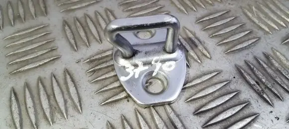 Volkswagen Golf V Rear door lock loop/hook striker 3c0837033