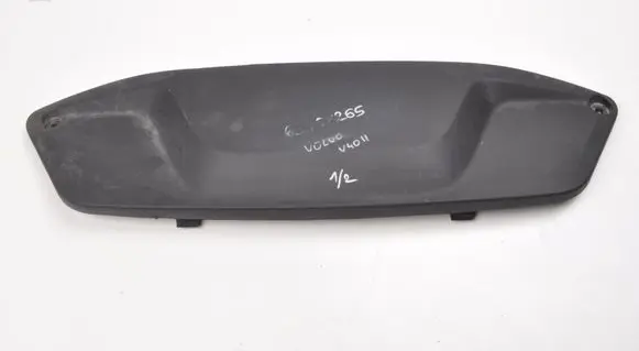 Volvo V40 Intercooler air channel guide 31370223